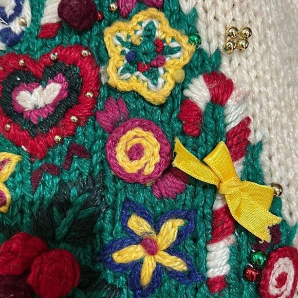 Vintage Adrian Delafield Christmas Tree Sweater Embellishments Gold beads Bulky - Picture 5 of 12